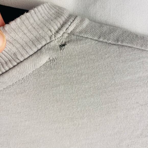 Cotton On Gray Skulls‎ Worn Graphic T-Shirt Rare Size Medium Goth Avant Garde - Picture 7 of 7